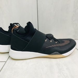 black nike rose gold